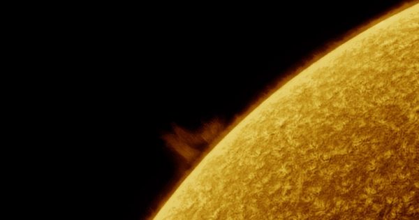 Imagen de una prominencia solar captada el 29 de abril de 2019