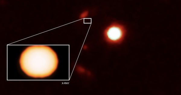 Astrónomos observan la formación de un magnetar en la constelación de Fornax