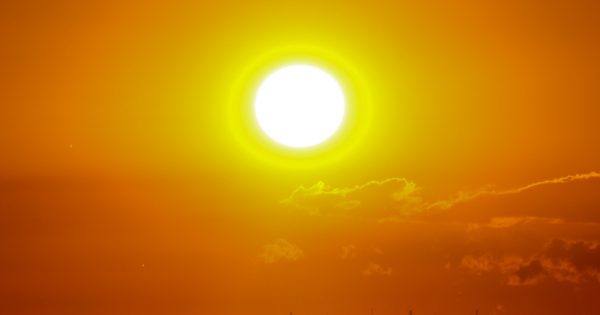 Imagen del Sol tomada al atardecer en Marshchapel, Inglaterra