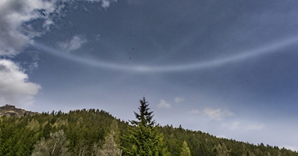 Circo parhélico captado desde Livinallongo Col di Lana, Italia