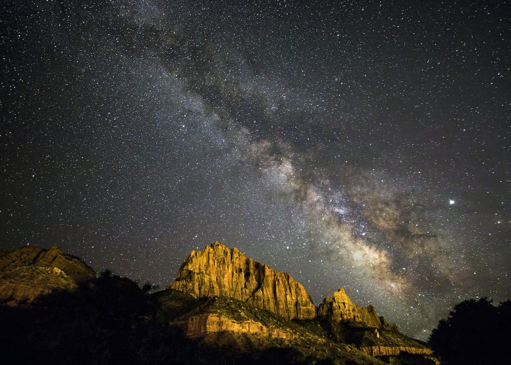 La Vía Láctea fotografiada desde Utah, Estados Unidos