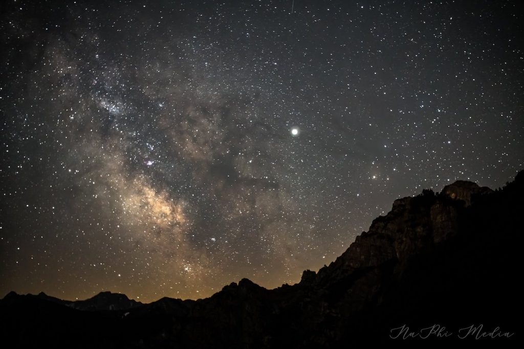La Vía Láctea y Júpiter captados desde Vorarlberg, Austria