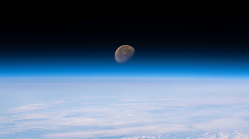 La Luna fotografiada desde la Estación Espacial Internacional
