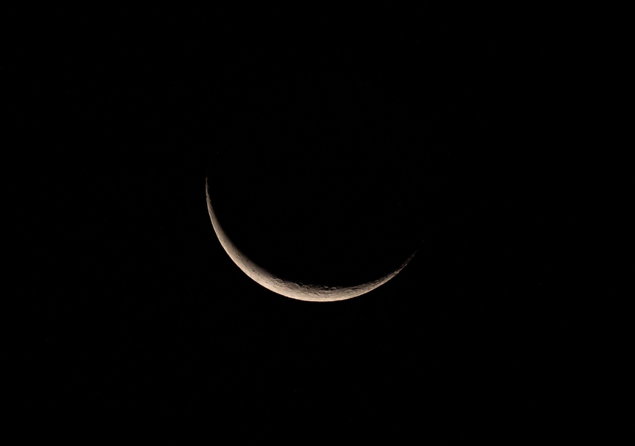 Foto de la Luna menguante tomada desde Torremolinos, España