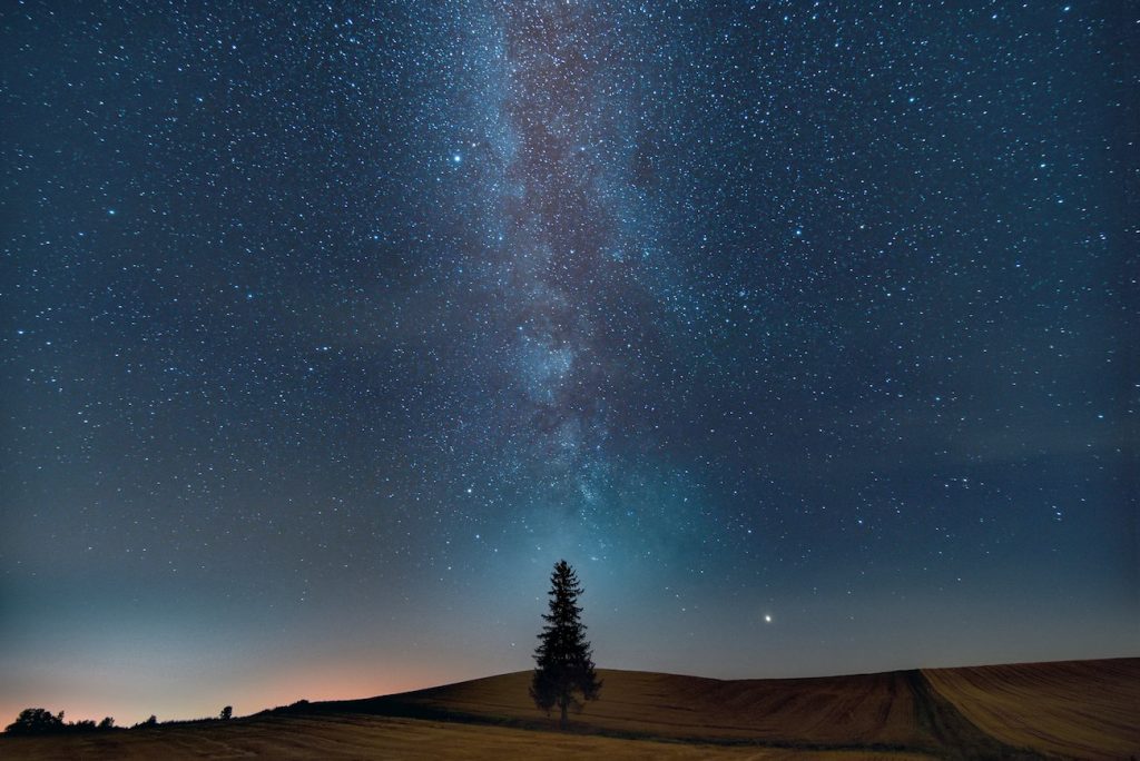 La Vía Láctea fotografiada desde Hokkaido, Japón