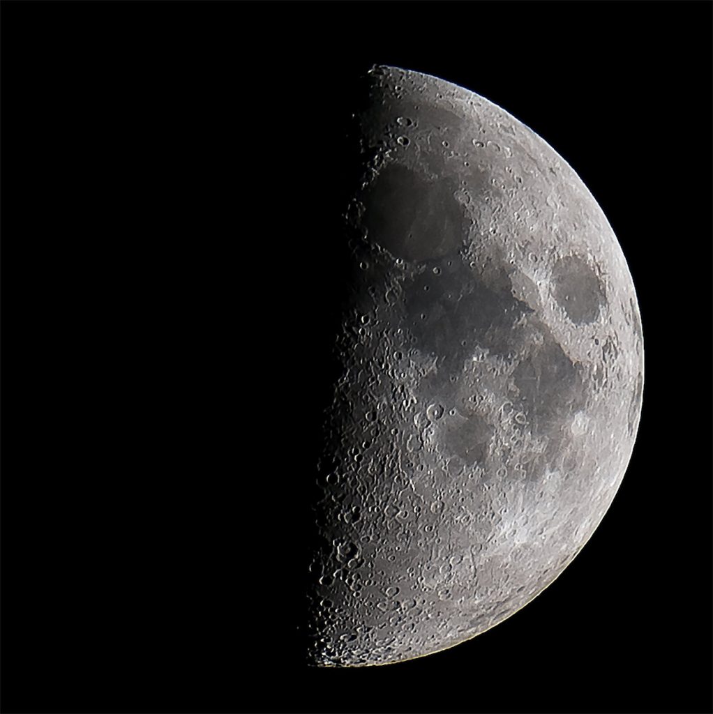 Foto de la Luna tomada desde East Dorset, Inglaterra