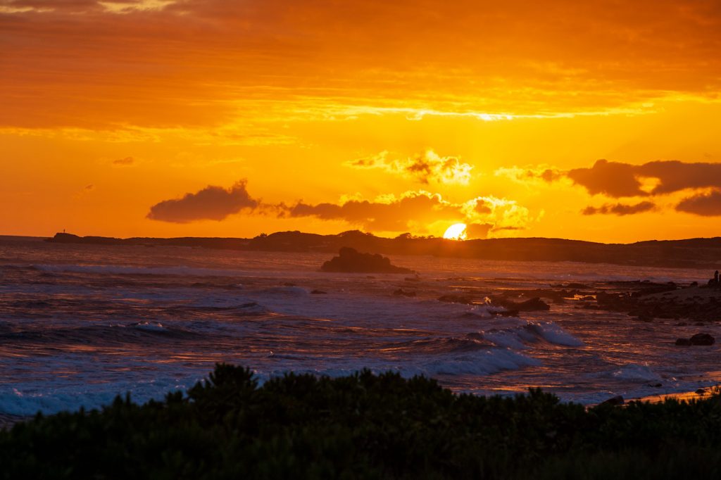 La puesta de Sol captada desde Hawái (30-julio-2019)