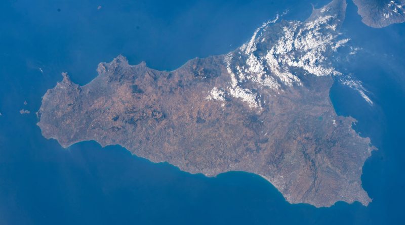 Imagen de la isla de Sicilia tomada desde la Estación Espacial Internacional