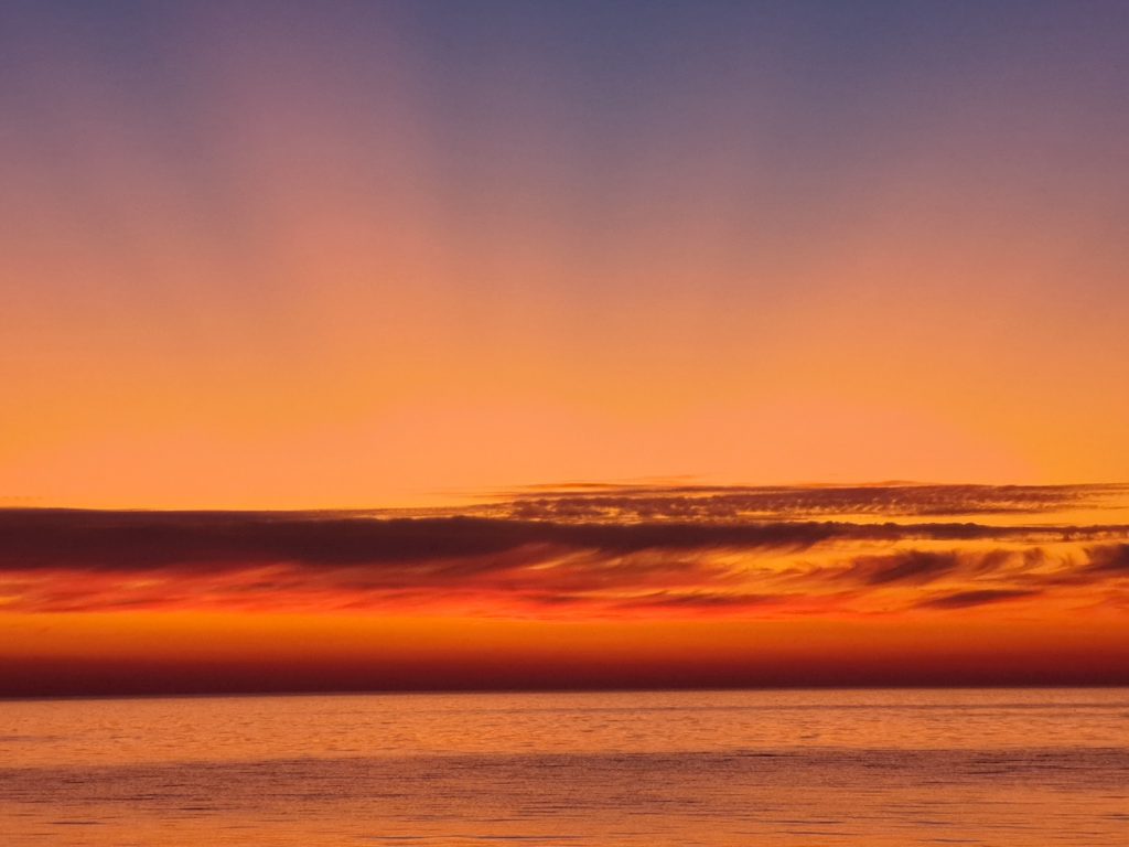 Imagen del atardecer tomada desde Letonia