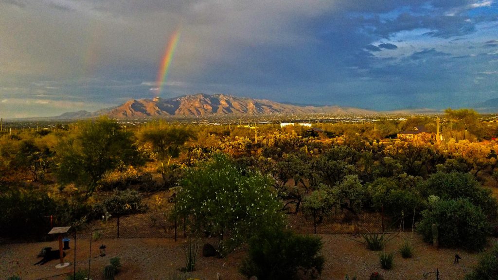 Arcoíris fotografiado desde Tucson, Arizona (13-septiembre)