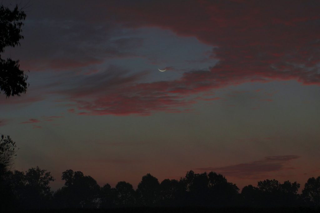 La Luna menguante fotografiada desde Tennessee, Estados Unidos
