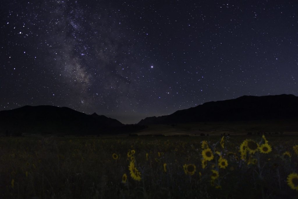 La Vía Láctea y Júpiter fotografiados desde Oregón, Estados Unidos
