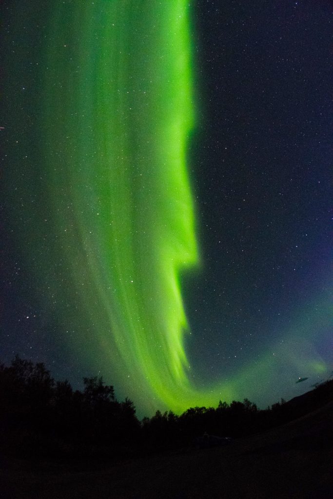 Foto de auroras boreales tomada desde Kiruna, Suecia