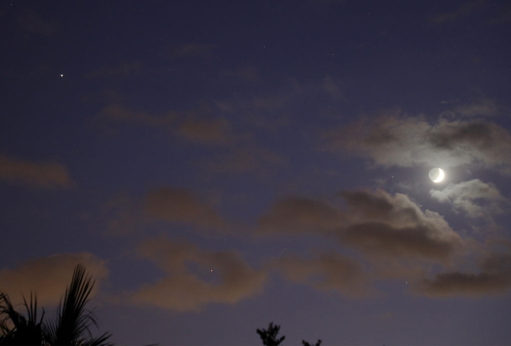Fotos de la Luna, Antares y Júpiter tomadas desde Arenys de Munt, Barcelona