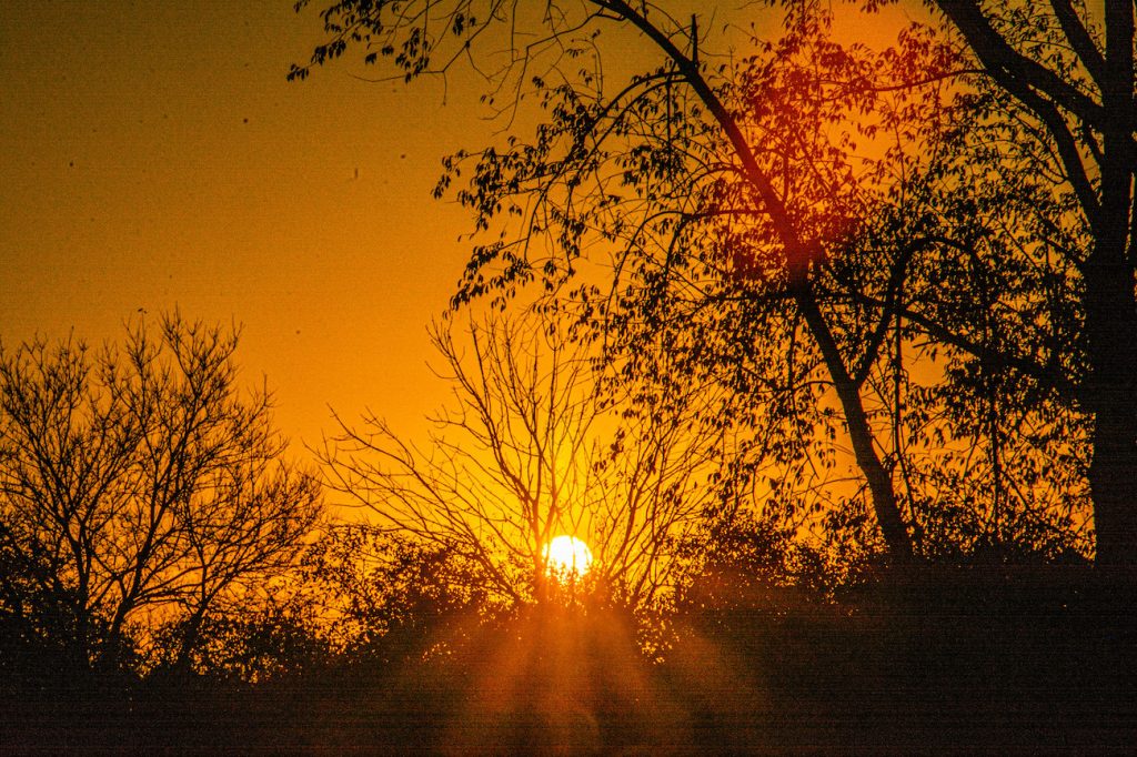 Foto de la salida del Sol tomada desde California