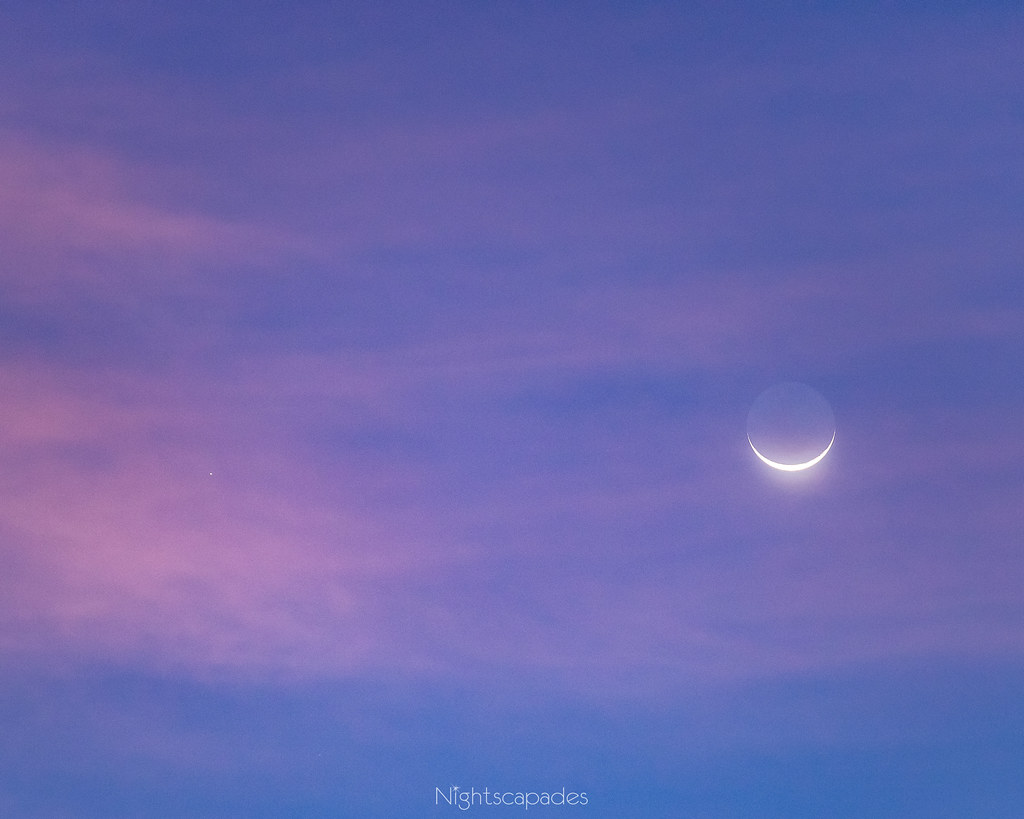 La Luna menguante captada al amanecer desde Miranda, Australia