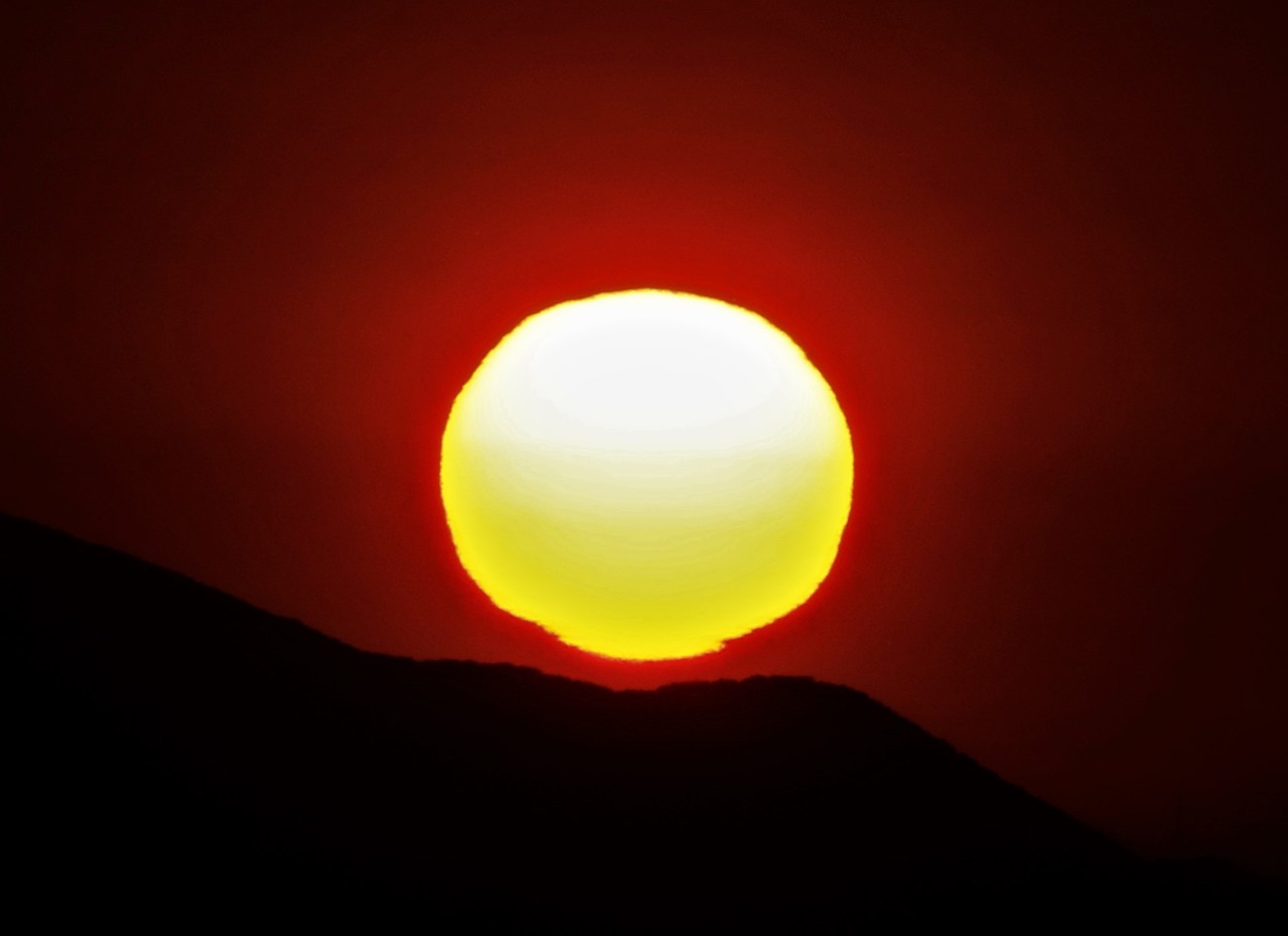La puesta de Sol captada desde Poway, California