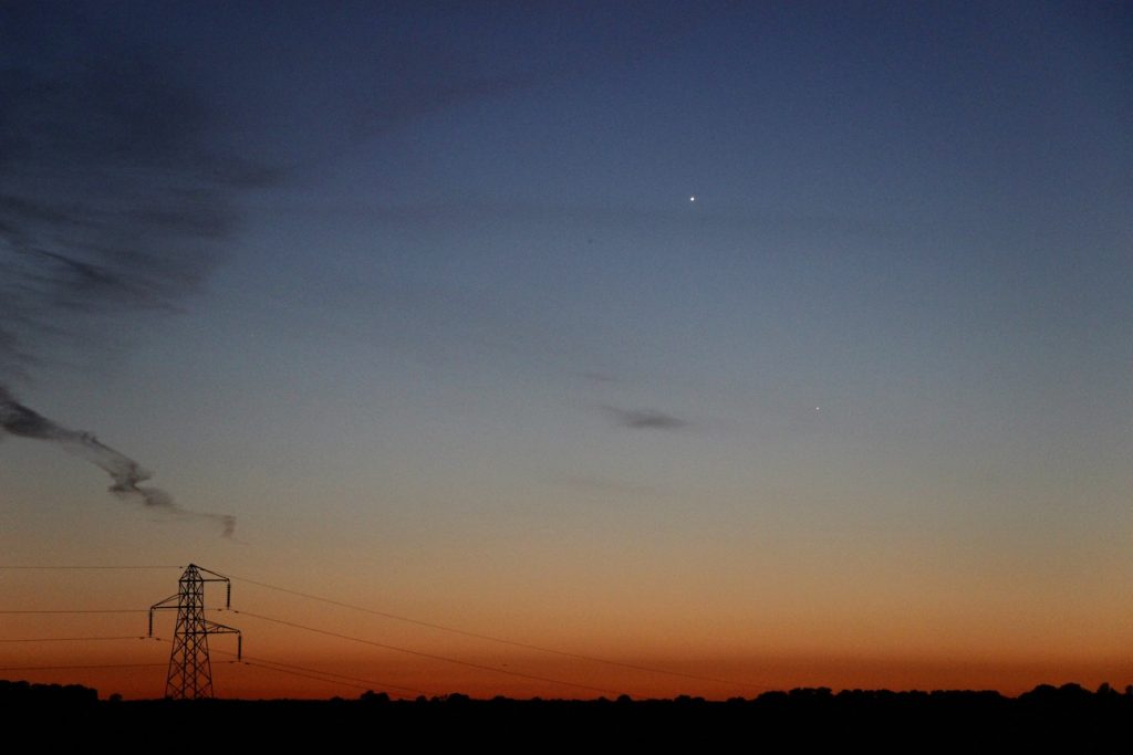 Fotografía de Venus y Mercurio tomada desde Carlton, Inglaterra