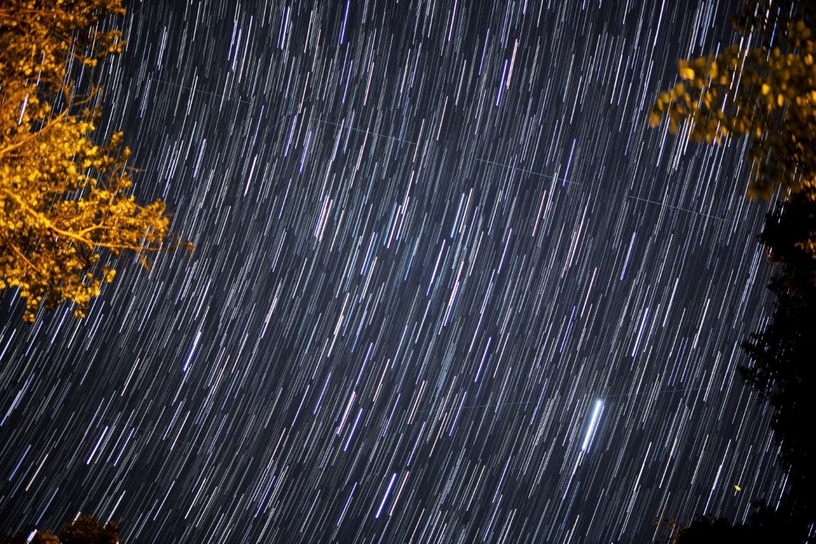 Imagen de rastro de estrellas tomada desde Kentucky, Estados Unidos