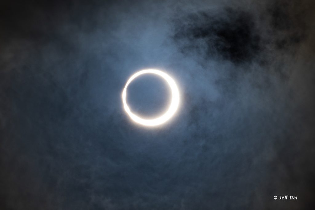 Imagen del eclipse anular de Sol tomada desde el Tíbet