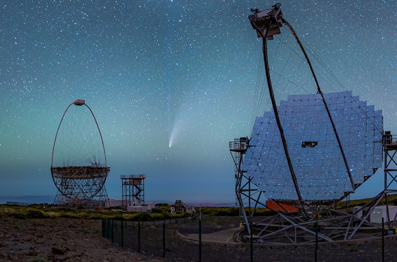 Imagen del Cometa C/2020 F3 (NEOWISE) tomada desde el Observatorio del Roque de los Muchachos