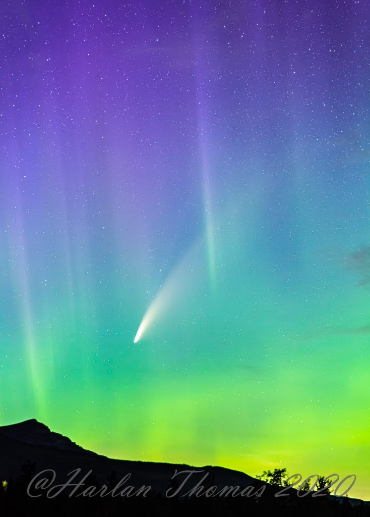 Auroras boreales y el Cometa C/2020 F3 (NEOWISE) captados desde Calgary, Alberta