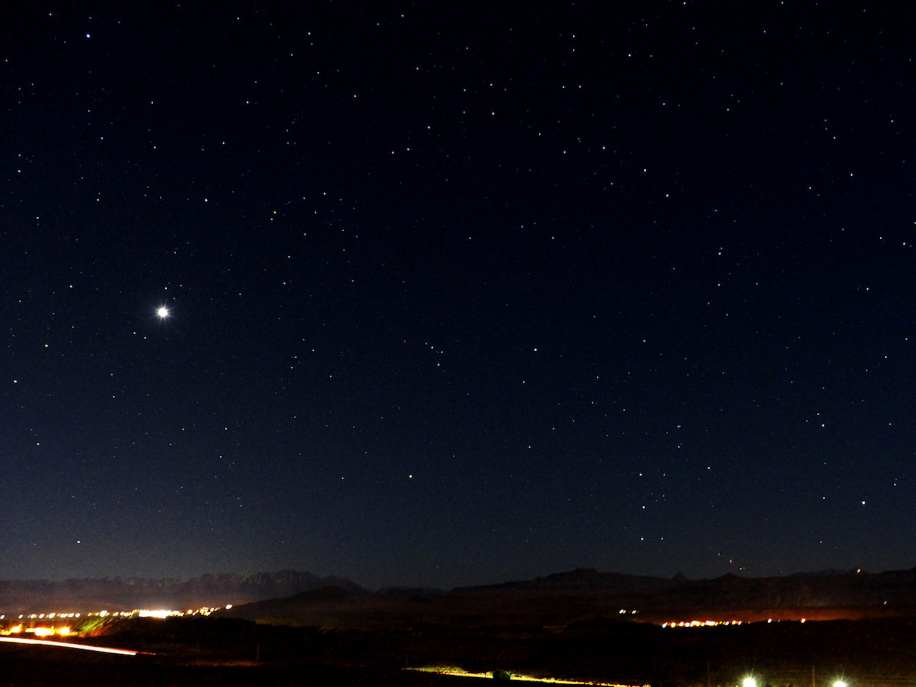 Venus y la constelación de Orión captados desde Utah, Estados Unidos