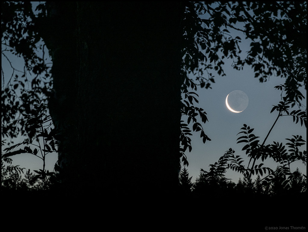 La Luna menguante fotografiada desde Ostrobotnia, Finlandia