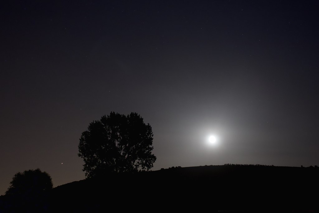 Marte y la Luna fotografiados desde Béthune, Francia