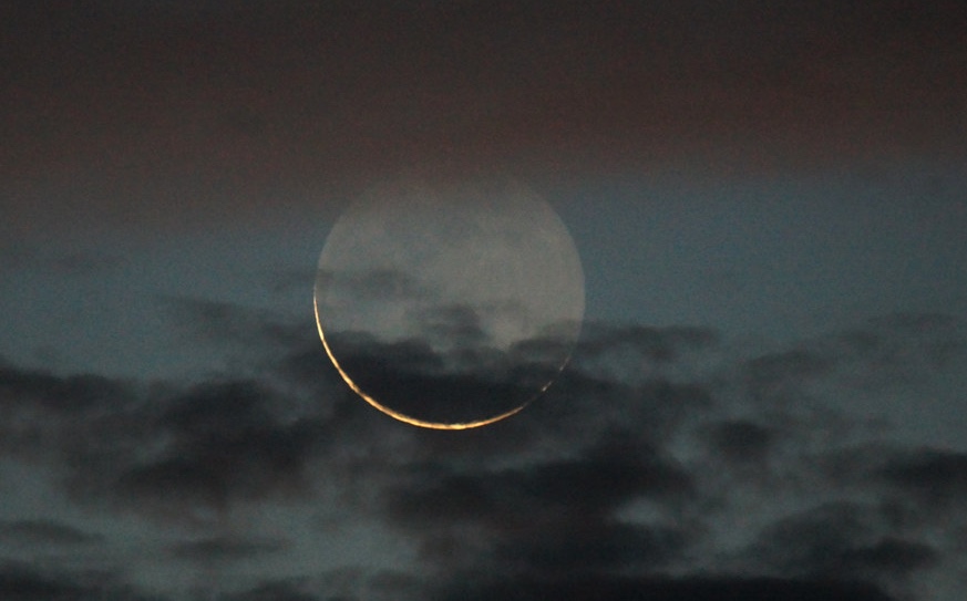 Foto de la Luna menguante tomada desde Bonn, Alemania