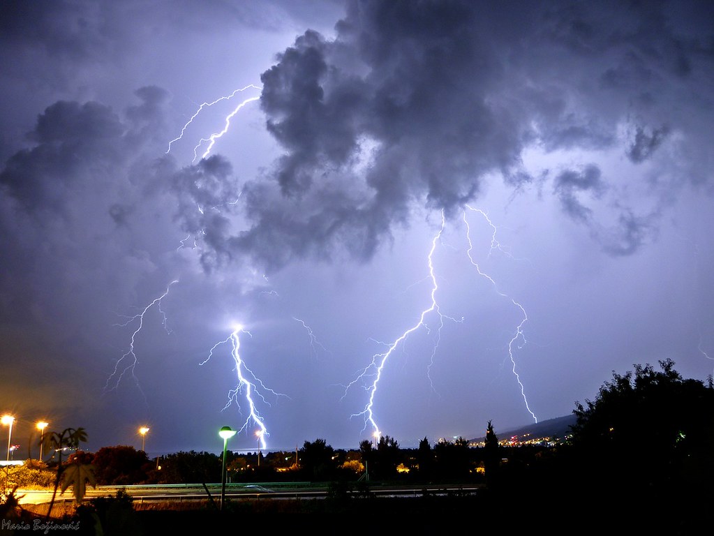 Tormenta eléctrica captada desde la isla de Čiovo, Croacia