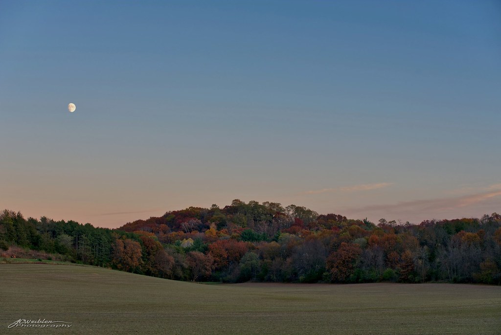 Foto de la Luna tomada desde Wisconsin, Estados Unidos