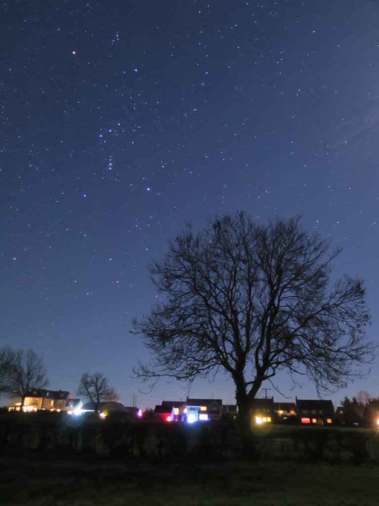 La constelación de Orión fotografiada desde North Wiltshire, Inglaterra