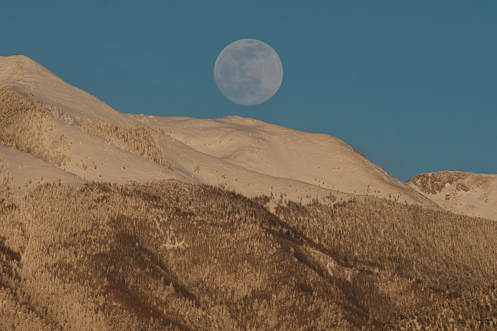 La salida de la Luna fotografiada desde Nuevo México, Estados Unidos