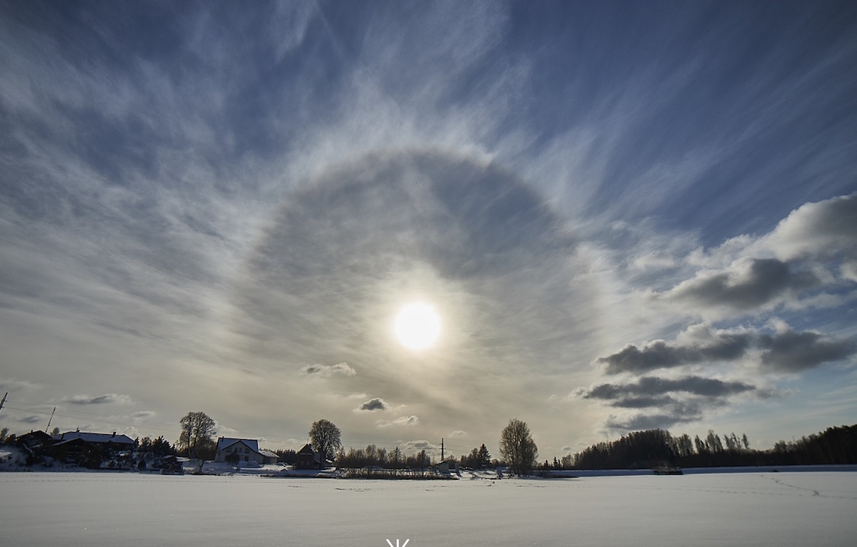 Halo solar fotografiado desde Lituania