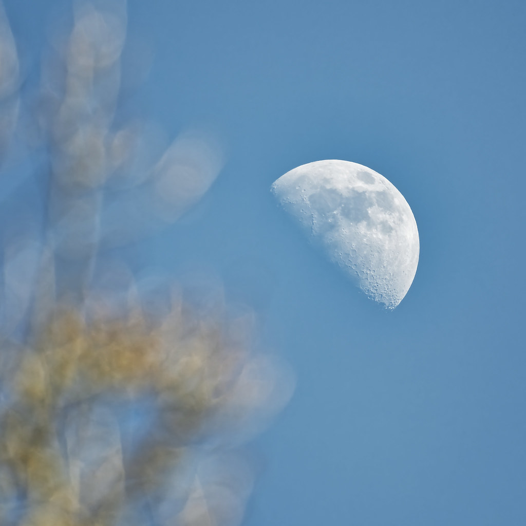Foto de la Luna tomada desde Penzing, Alemania