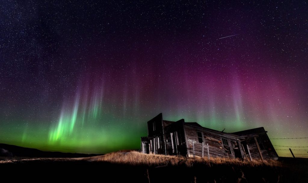 Fotografía de auroras boreales tomada desde Saskatchewan, Canadá