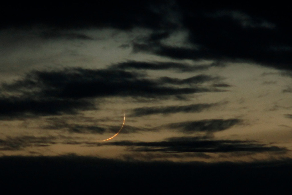 La Luna creciente captada desde Nagyvarsány (Hungría)
