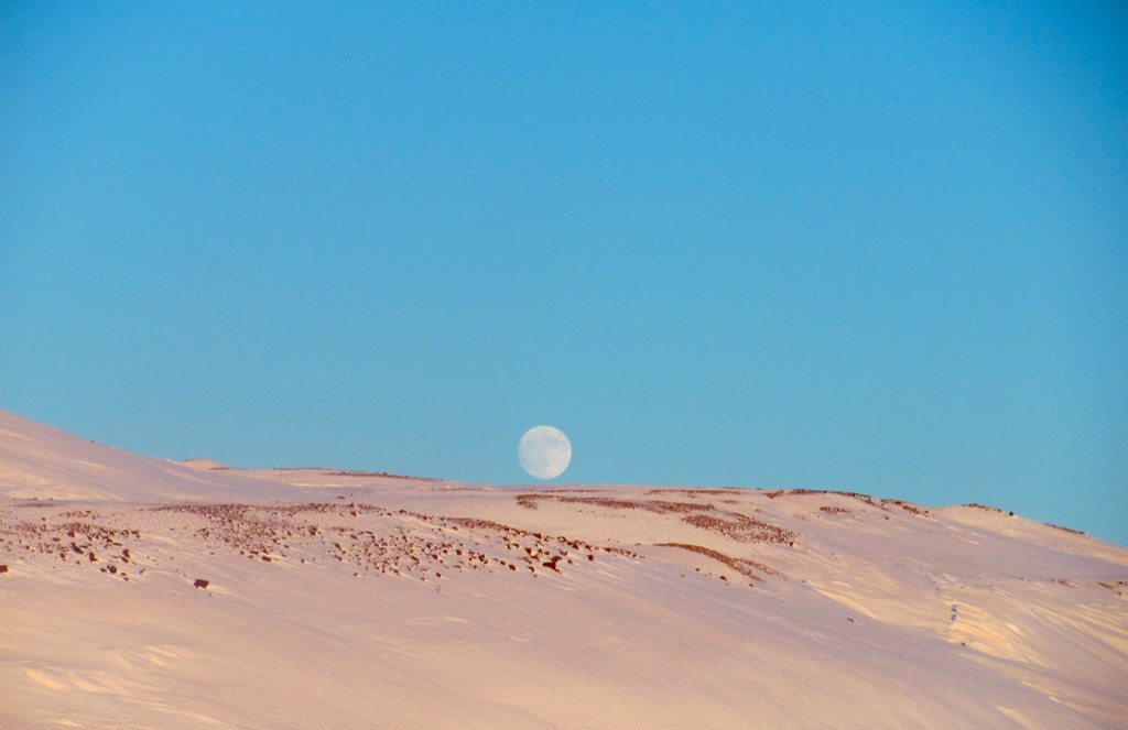 La Luna fotografiada desde Lac-Vacher, Quebec