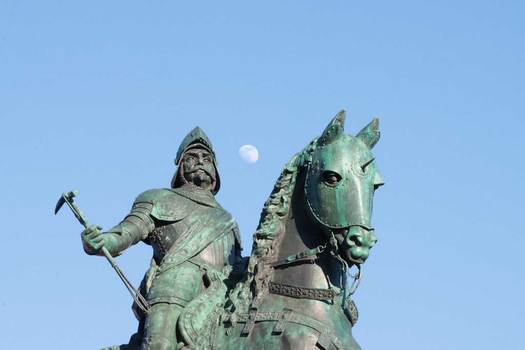 La Luna fotografiada en Gotemburgo, Suecia