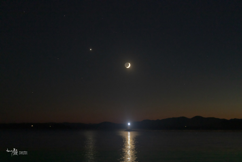 Foto de la conjunción de Venus y la Luna tomada desde Vermont, Estados Unidos