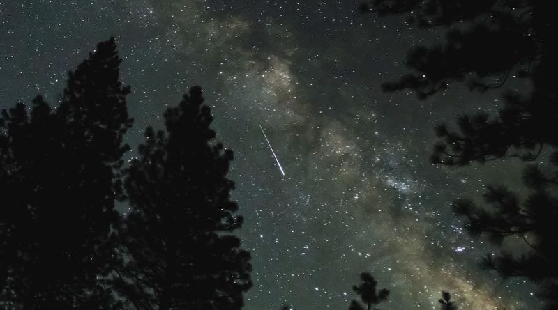 La lluvia de meteoros de las Líridas alcanzará su máxima actividad esta noche